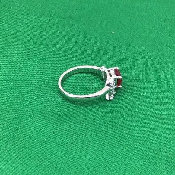 I Heart U Size 8 Red Glass Heart I Love You Sweetheart Valentine Ring SilverMark - Picture 5 of 7